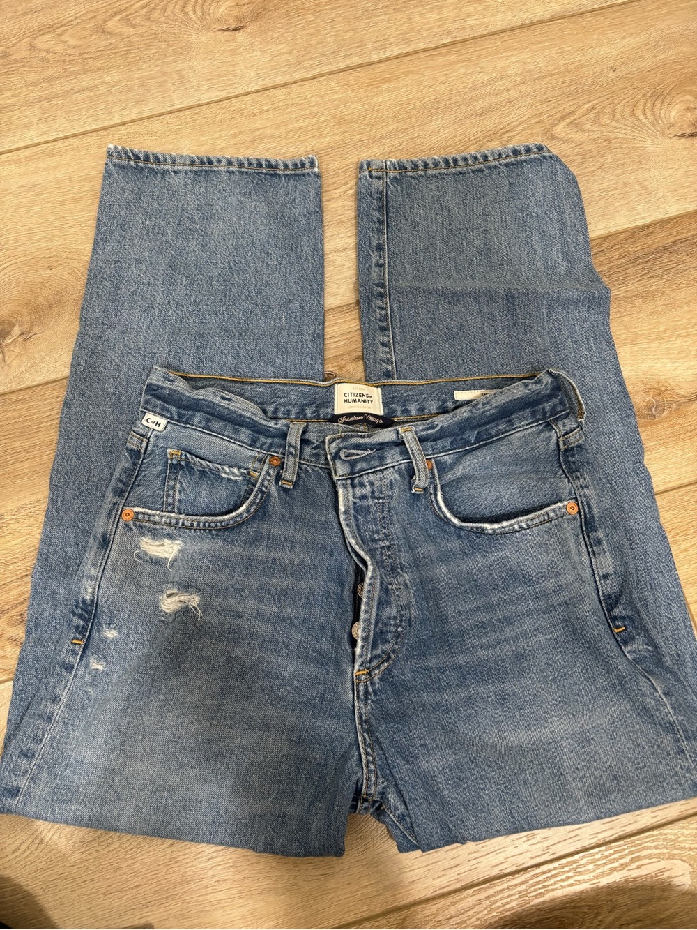 Citizens Of Humanity Light Blue Emery Crop Jeans
